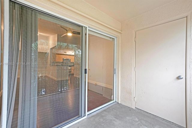 2586 Centergate Dr 303, Miramar, FL 33025