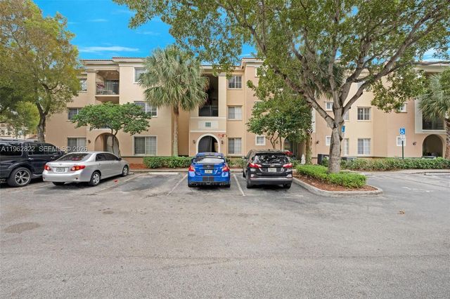 2586 Centergate Dr 303, Miramar, FL 33025