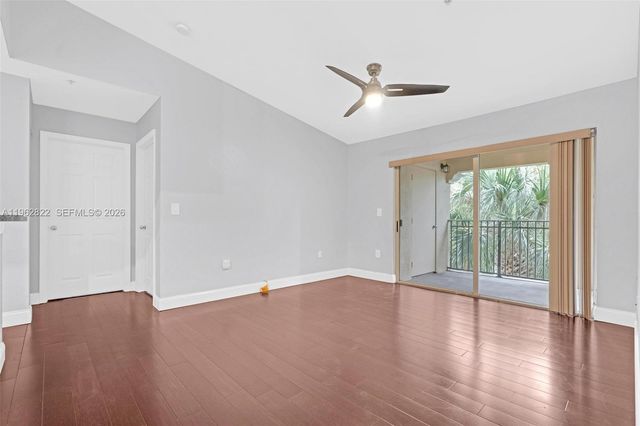 2586 Centergate Dr 303, Miramar, FL 33025