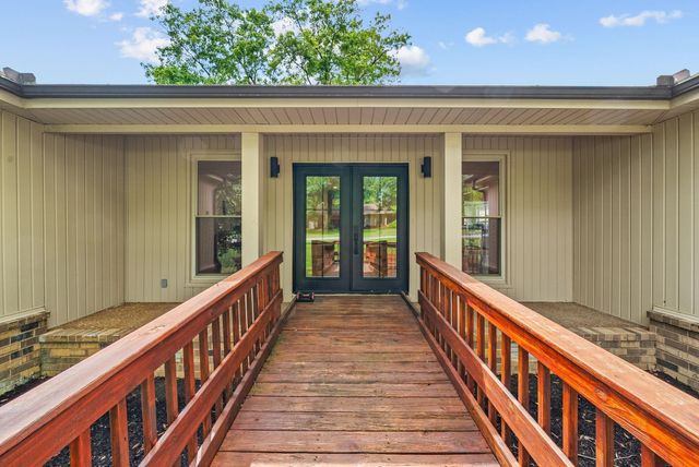 1301 Rivermont Dr, Gallatin, TN 37066