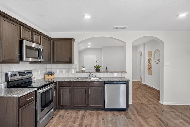 2428 Rosharon Drive, Forney, TX 75126