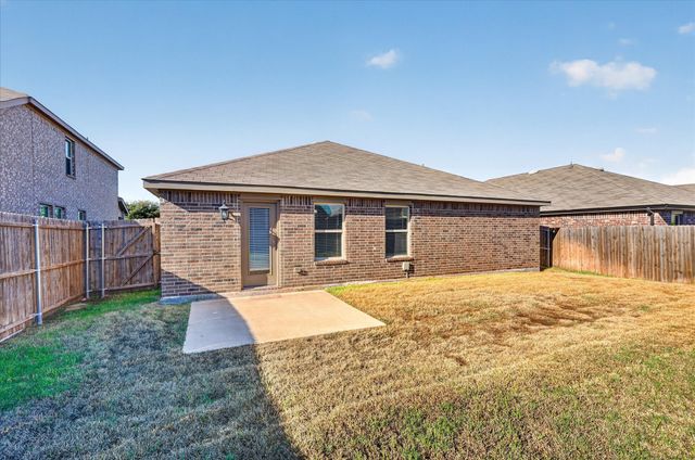 2428 Rosharon Drive, Forney, TX 75126