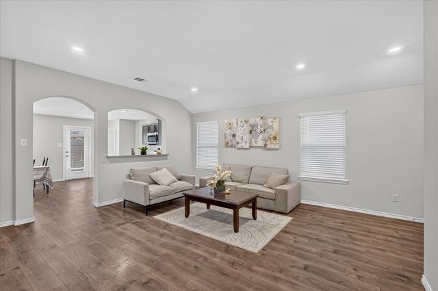 2428 Rosharon Drive, Forney, TX 75126