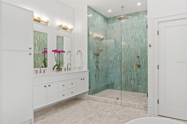 1834 BOUGAINVILLEA STREET, Sarasota, FL 34239