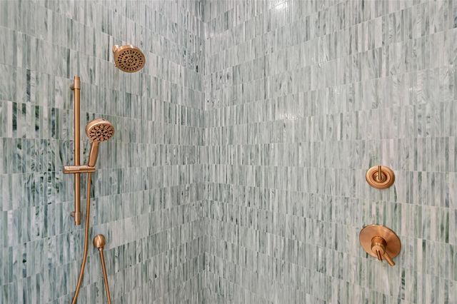 1834 BOUGAINVILLEA STREET, Sarasota, FL 34239