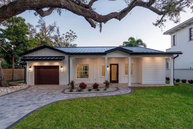 1834 BOUGAINVILLEA STREET, Sarasota, FL 34239