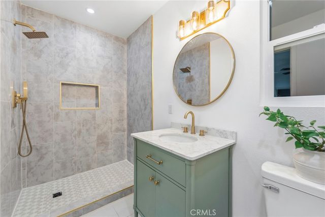 3516 Roxanne, Long Beach, CA 90808