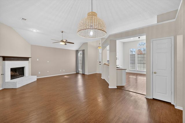 3033 Blue Jay Lane, Midlothian, TX 76065