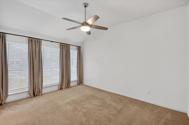 3033 Blue Jay Lane, Midlothian, TX 76065