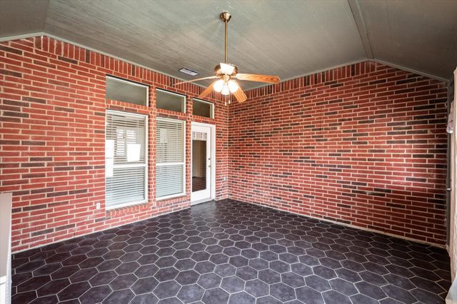 3033 Blue Jay Lane, Midlothian, TX 76065