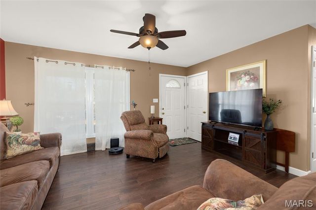 402 Wallach Drive, Eureka, MO 63025