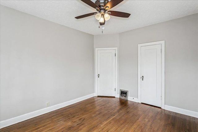 1506 N WOODROW AVE, Wichita, KS 67203