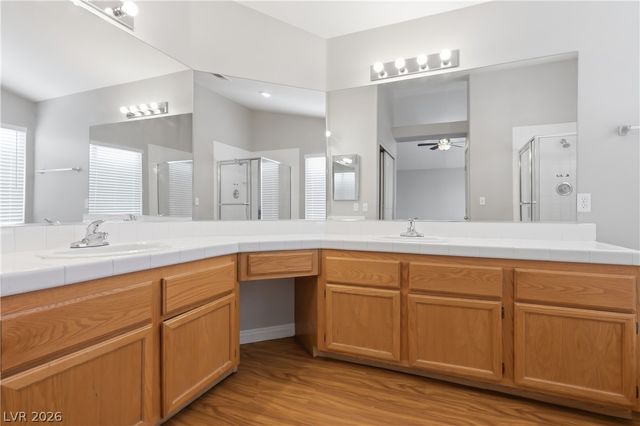 9221 Valador Avenue, Las Vegas, NV 89129