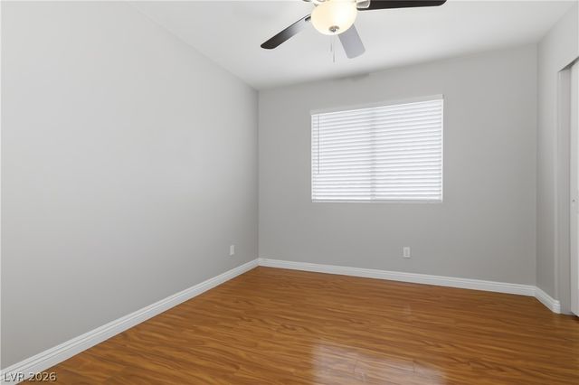 9221 Valador Avenue, Las Vegas, NV 89129