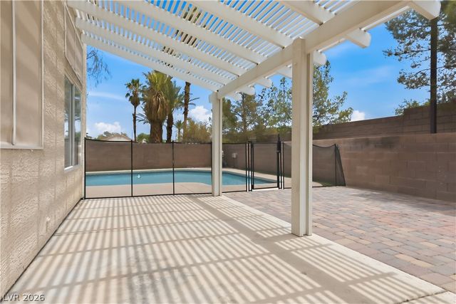 9221 Valador Avenue, Las Vegas, NV 89129