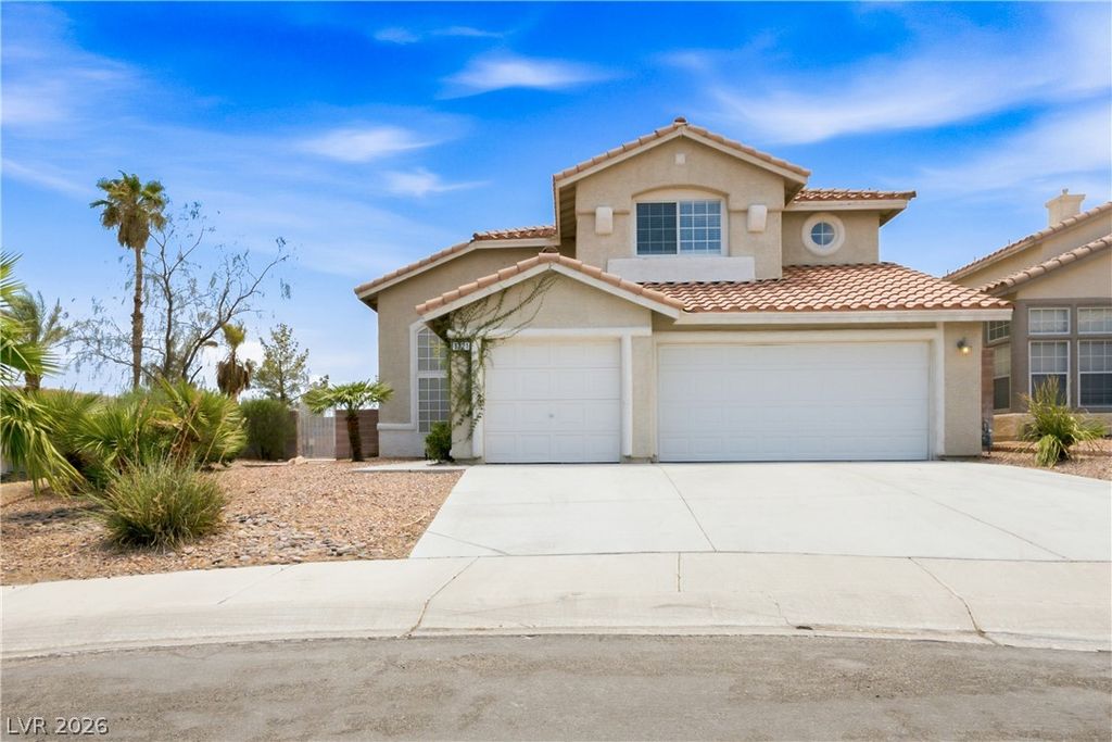 9221 Valador Avenue, Las Vegas, NV 89129