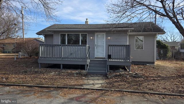 239 J ST, Carneys Point, NJ 08069