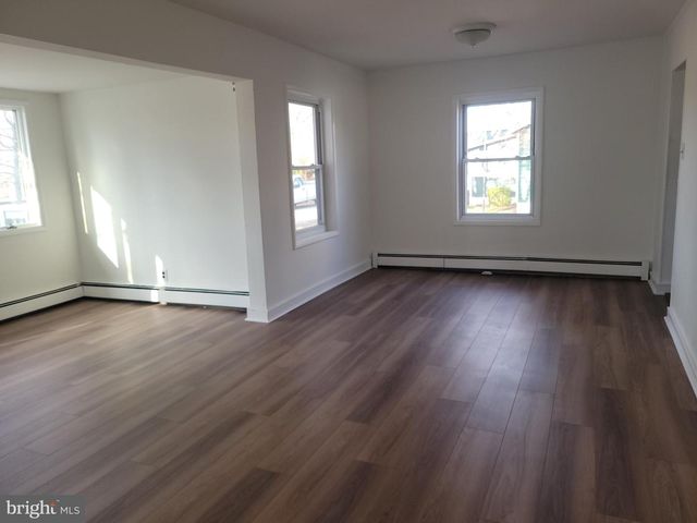 239 J ST, Carneys Point, NJ 08069