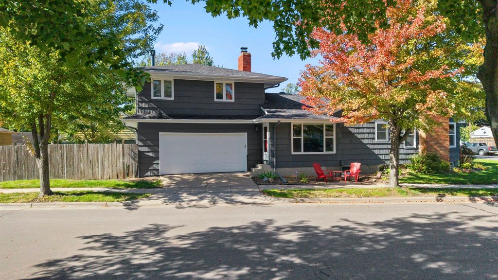 2001 W 61st Street, Minneapolis, MN 55419 — photo 2