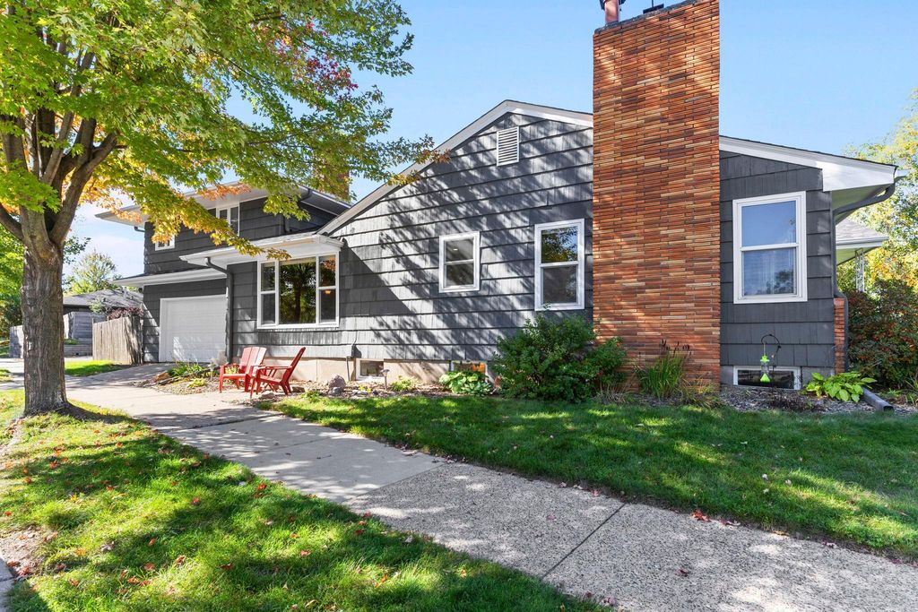 2001 W 61st Street, Minneapolis, MN 55419 — photo 3