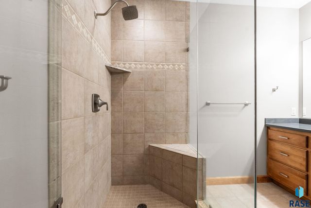 2603 S Big Timber Pl Place, Sioux Falls, SD 57105