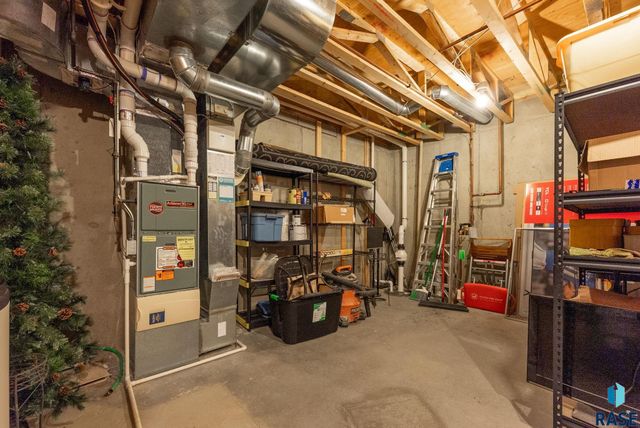 2603 S Big Timber Pl Place, Sioux Falls, SD 57105