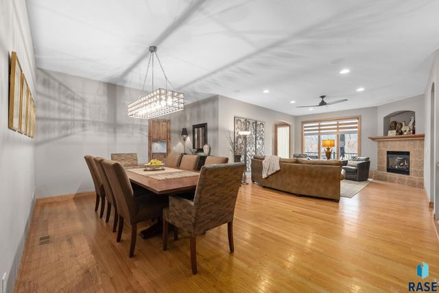 2603 S Big Timber Pl Place, Sioux Falls, SD 57105