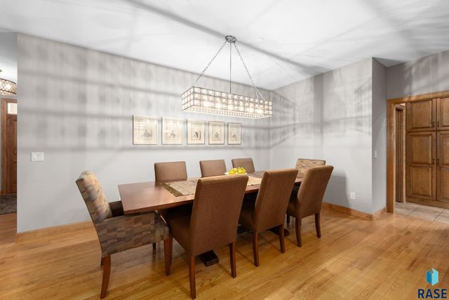 2603 S Big Timber Pl Place, Sioux Falls, SD 57105