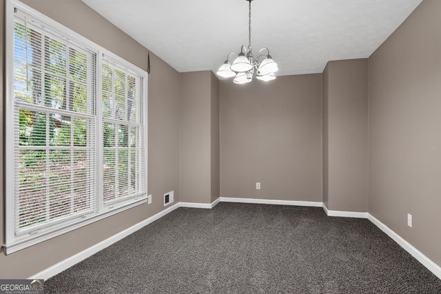 5151 Tara Creek Drive, Ellenwood, GA 30294