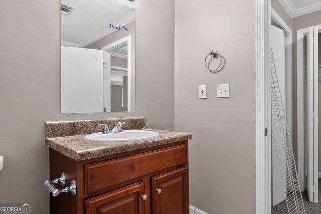 5151 Tara Creek Drive, Ellenwood, GA 30294