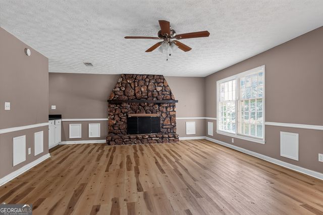 5151 Tara Creek Drive, Ellenwood, GA 30294