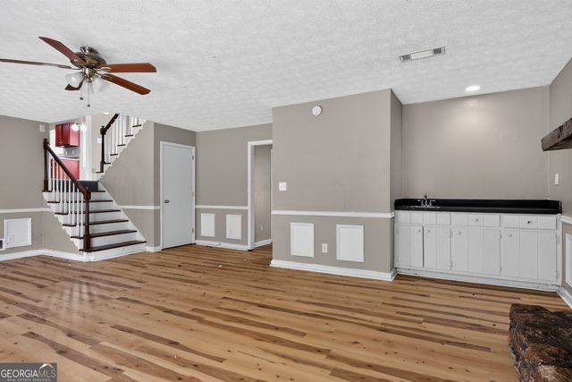 5151 Tara Creek Drive, Ellenwood, GA 30294