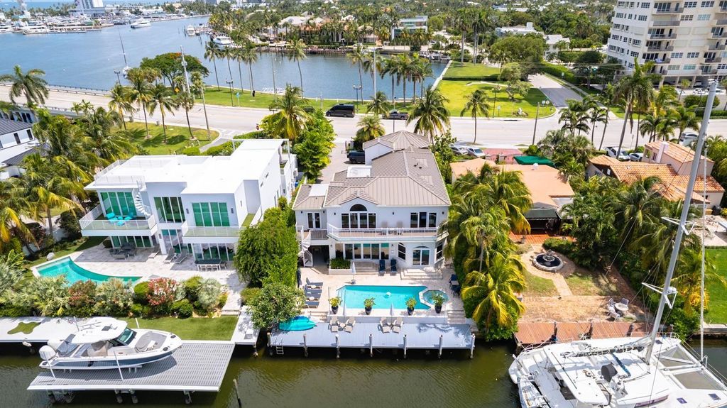 2615 E Las Olas Blvd, Fort Lauderdale, FL 33301