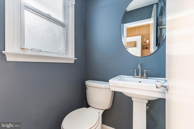 1211 GOODMAN DR, Fort Washington, PA 19034