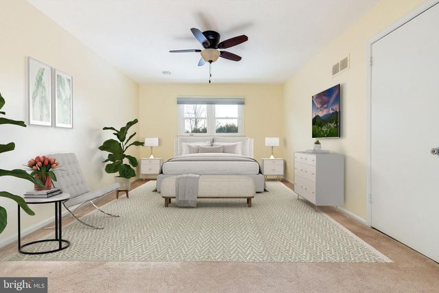 1211 GOODMAN DR, Fort Washington, PA 19034