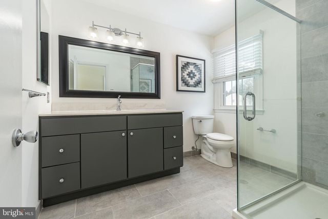 1211 GOODMAN DR, Fort Washington, PA 19034