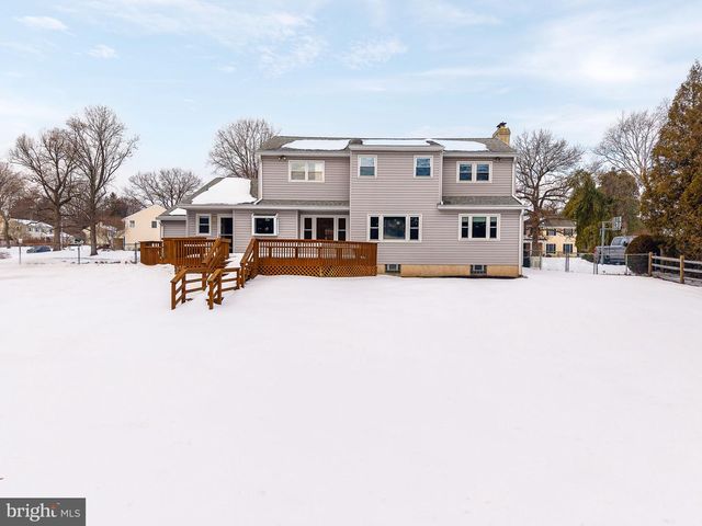 1211 GOODMAN DR, Fort Washington, PA 19034