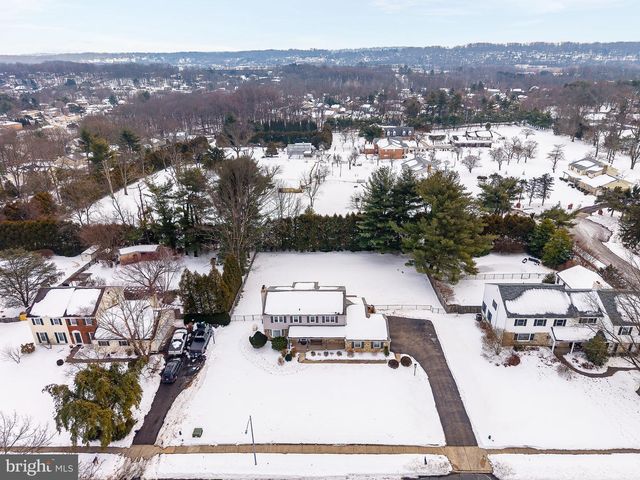 1211 GOODMAN DR, Fort Washington, PA 19034