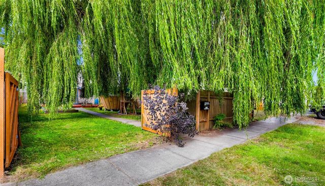 2429 Queen Street, Bellingham, WA 98229