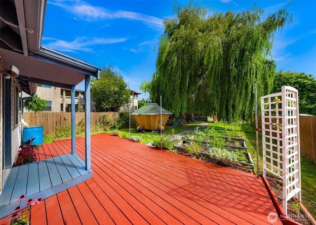 2429 Queen Street, Bellingham, WA 98229