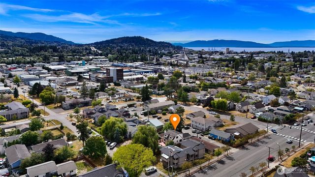 2429 Queen Street, Bellingham, WA 98229