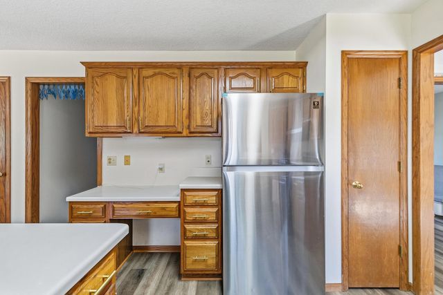 4608 WILLOW WOOD Court, Davenport, IA 52807