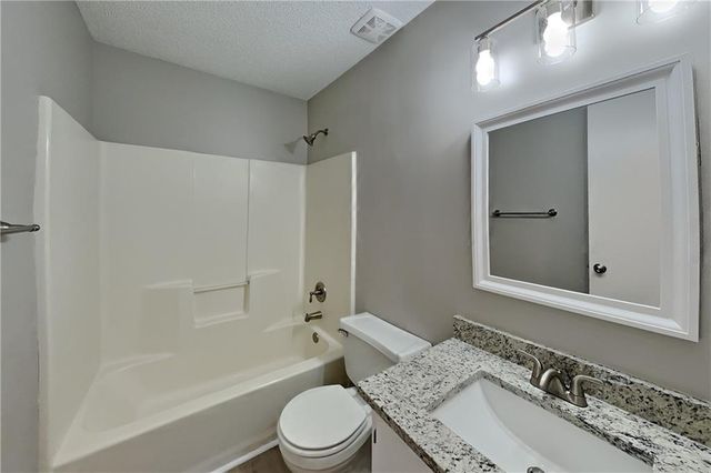 4015 Sharon Woods Drive, Powder Springs, GA 30127