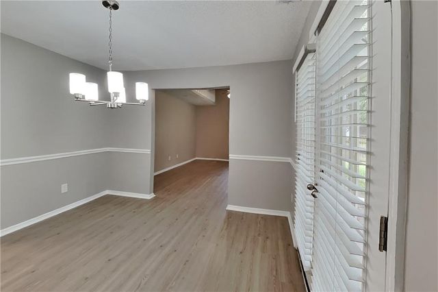 4015 Sharon Woods Drive, Powder Springs, GA 30127
