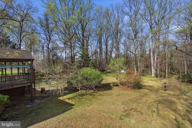 4728 GROVES LN, Fairfax, VA 22030