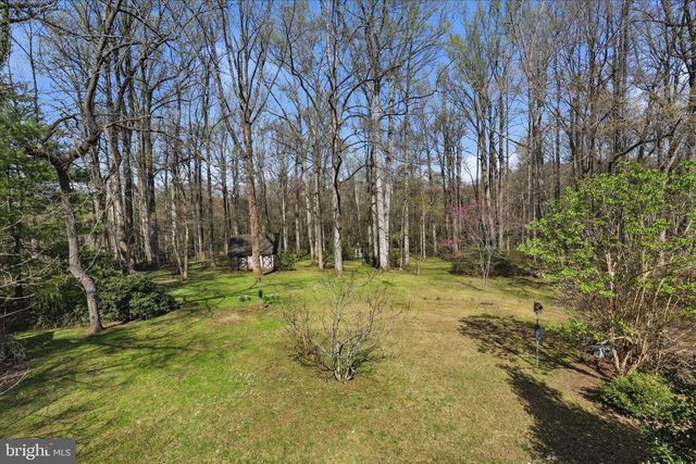 4728 GROVES LN, Fairfax, VA 22030