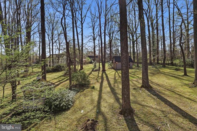 4728 GROVES LN, Fairfax, VA 22030