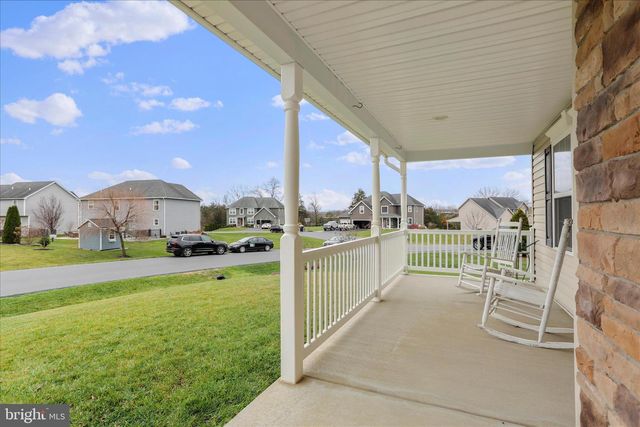 9337 LINDALE AVE, Greencastle, PA 17225