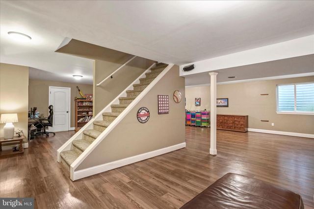 9337 LINDALE AVE, Greencastle, PA 17225