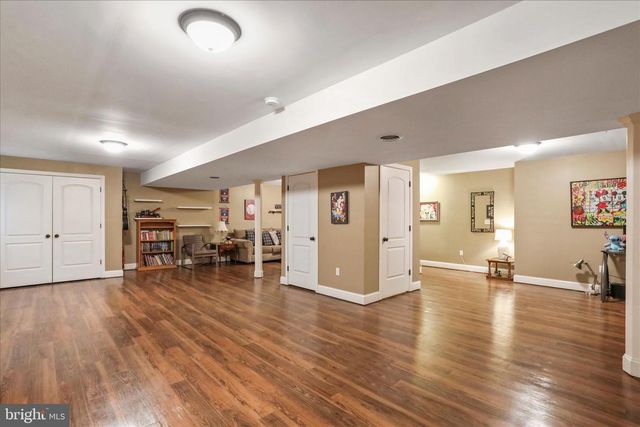 9337 LINDALE AVE, Greencastle, PA 17225